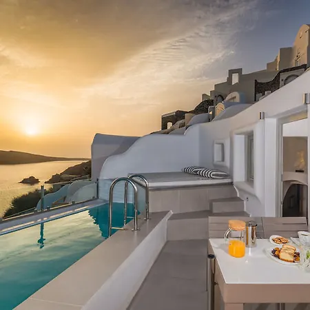 Elite Luxury Hotel Oia (Santorini)
