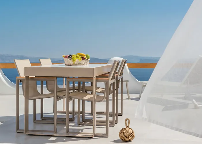 Elite Luxury 5* Oia