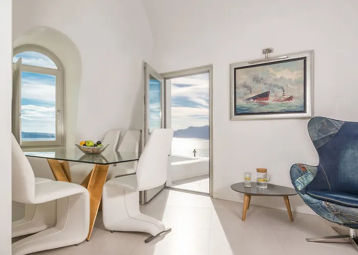 Elite Luxury Hotel Oia