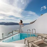 Elite Luxury Hotel Oia (Santorini)