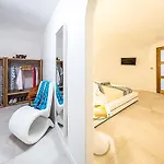 Elite Luxury